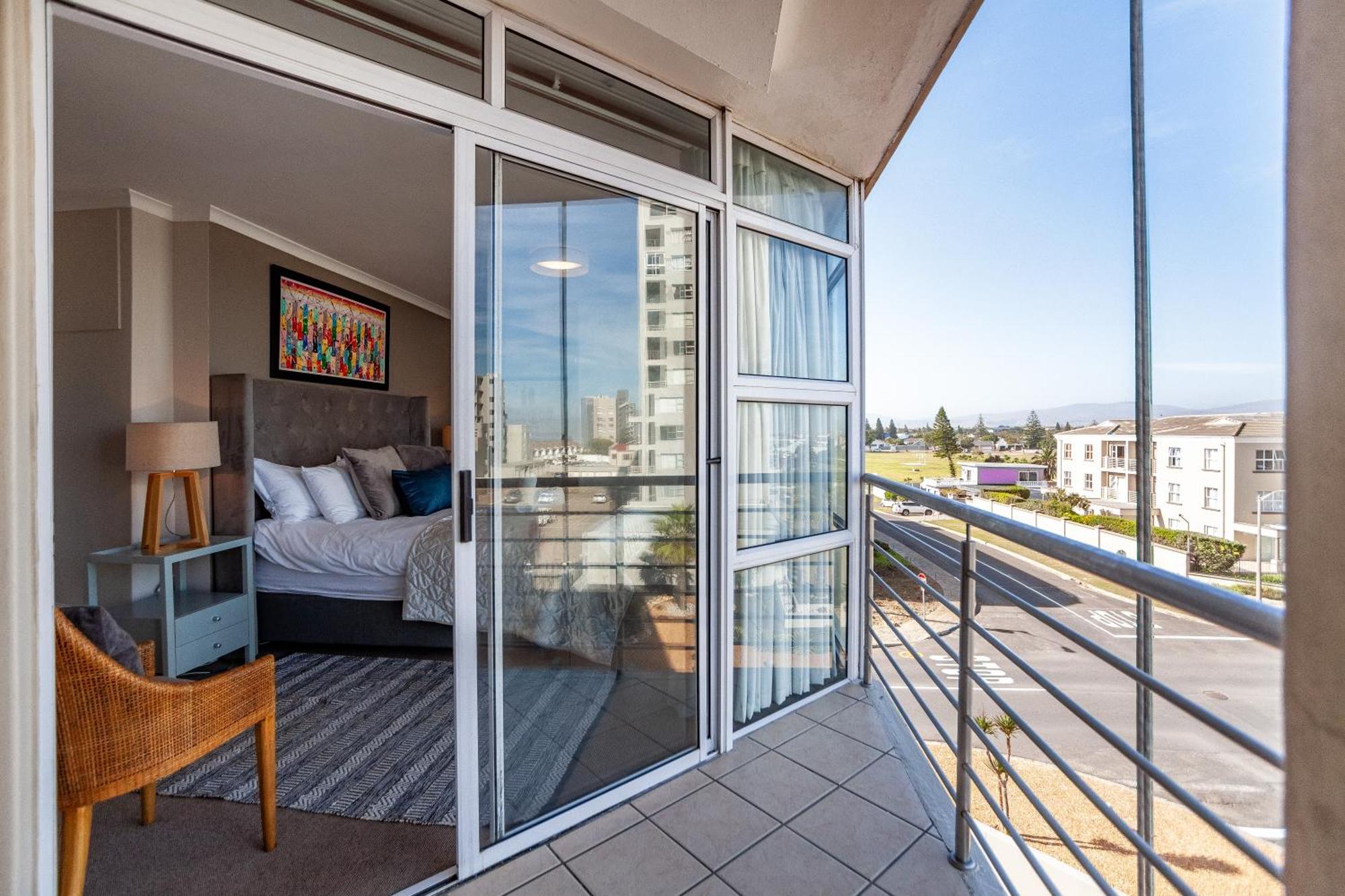 Luxury Ocean View Beachfront 2 Bed Apartment -206 The Waves, Blouberg, Cape Town Bloubergstrand Exterior photo